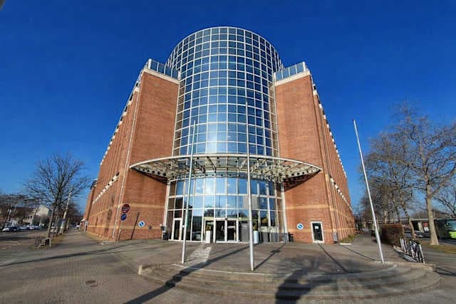 BeePartment Dresden Hansastrasse