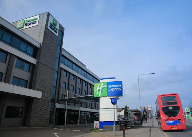 Hotel Holiday Inn Express London-Heathrow T5