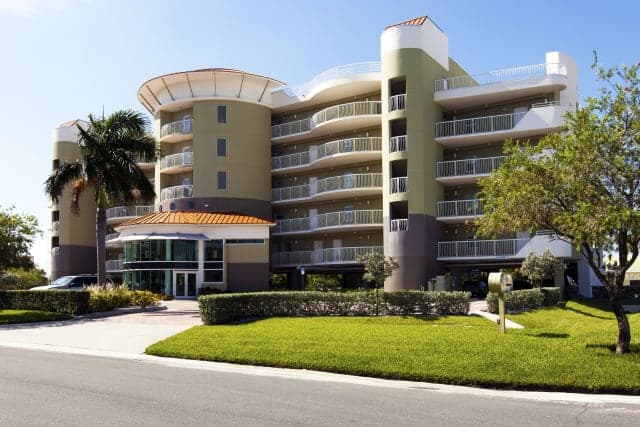 Crystal Palm Beach Resort