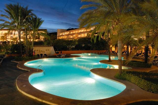 FERGUS Club Font de Sa Cala Beach