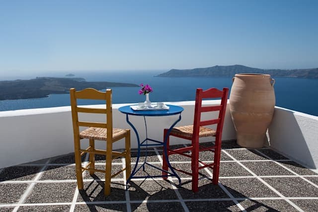 Hotel Manos Small World